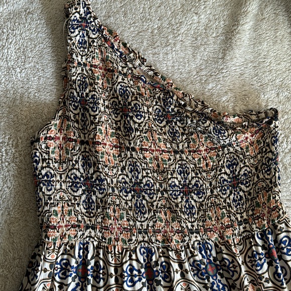 EUC 👗 🌹 Knox Rose One Shoulder Midi Dress - Smocked, Tiered Mosaic Print - Picture 4 of 9